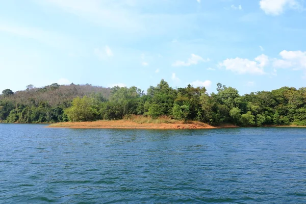 Jezioro Przed Tamą Peruvannamuzhi Peruvannamoozhi Kuttyady Kuttiady Kuttyadi Kerala Indiach — Zdjęcie stockowe