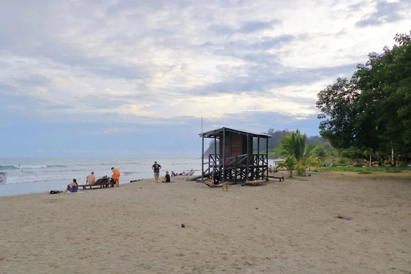 Maret 2023 Samara Guanacaste Kosta Rika Orang Orang Menikmati Pantai — Stok Foto