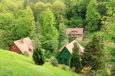 14 Mayıs 2023 - Almanya 'da Rathen, Sakson İsviçre: Sakson İsviçre Ulusal Parkı' ndaki Rathen Köyü, Almanya 'da popüler seyahat merkezi