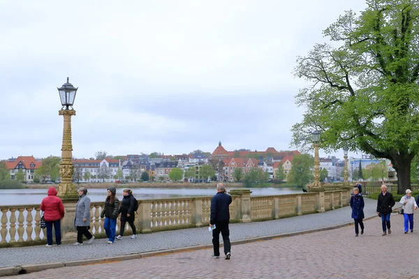 2023年5月6日 德国梅克伦堡 沃隆市施沃林 施沃林宫 Schwerin Palace 或施沃林城堡 Schweriner Schloss 位于施沃林市 — 图库照片