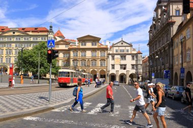 08 Temmuz 2023 - Prag, Çek Cumhuriyeti: Prag kenti otobüsüyle gezi turu