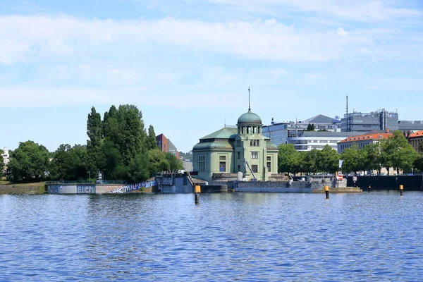 Juli 2023 Prag Tjeckien Turiststadstur Med Båt Floden Vltava — Stockfoto