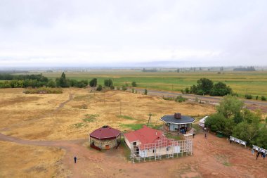 31 Ağustos 2023 - Kırgızistan 'da Tokmok: Ünlü İpek Yolu üzerindeki Eski Burana kulesinin çevresindeki alan