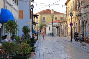 19 Eylül 2023 - Arnavutluk 'ta Şkoder: Şehir manzaraları, yaz aylarında sokaklardaki insanlar