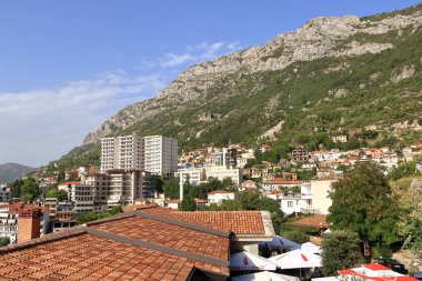 Arnavutluk 'un eski Kruja kentinin manzarası.