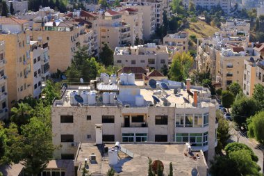 Ürdün 'deki Amman - 08 Mayıs 2024: Sabahleyin şehrin çatılarına bakın