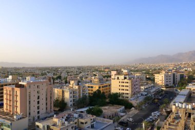 Akabe Ürdün - 17 Mayıs 2024: Akabe manzarası, yukarıdan görünüm