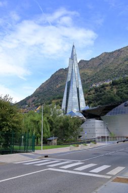 Les Escaldes - Andorra 'da Engordany - 31 Ağustos 2024: Caldea spa merkezi, Merkez Termoludic Caldea