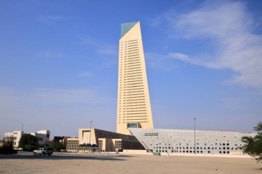 Kuveyt Şehri, Ortadoğu Kuveyt - Kasım 09 2024: Kuveyt Şehir Merkezi 'ndeki modern gökdelenler
