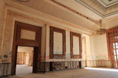 Hillah, Babil, Irak - 13 Kasım 2024: Eski Irak Devlet Başkanı Saddam Hüseyin 'in eski Babil şehrindeki sarayında