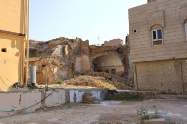 Musul, Irak Mussolosu - 17 Kasım 2024: 2016 Musul savaşından sonra yıkılan evlere bakın