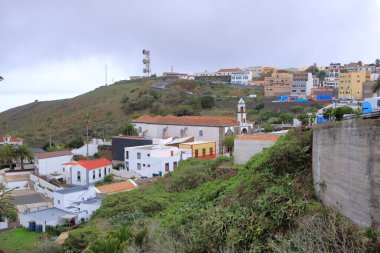 İspanya 'nın Kanarya Adaları' ndaki El Hierro adasının başkenti Villa de Valverde 'nin Panoraması