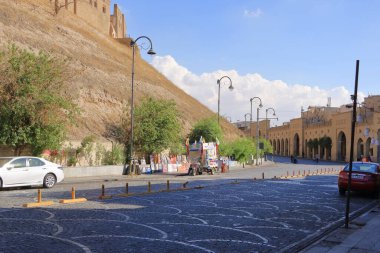 Erbil, Erbil, Kürdistan, Irak - 20 Kasım 2024: Kentin merkezindeki Erbil Kalesi etrafında
