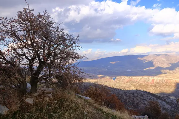 Shaqlawa, Erbil, Erbil, Kürdistan, Irak yakınlarındaki Safin dağlarının manzarası
