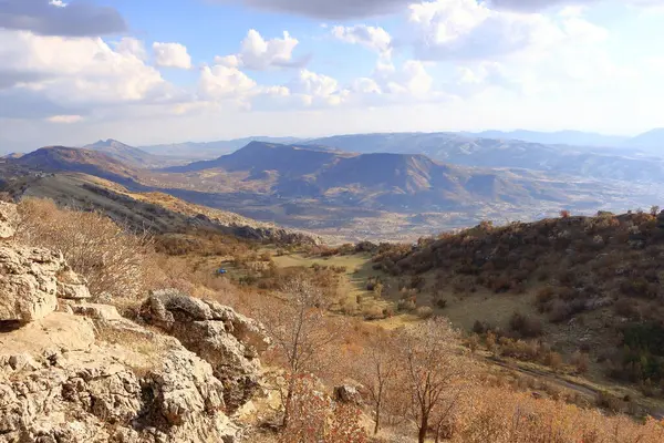 Shaqlawa, Erbil, Erbil, Kürdistan, Irak yakınlarındaki Safin dağlarının manzarası