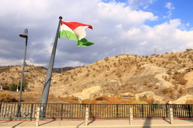Rubar, Kürdistan, Irak 'taki Büyük Zab Nehri' nde bir turizm merkezi.