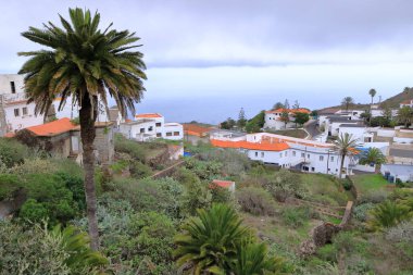 İspanya 'nın Kanarya Adaları' ndaki El Hierro adasının başkenti Villa de Valverde 'nin Panoraması