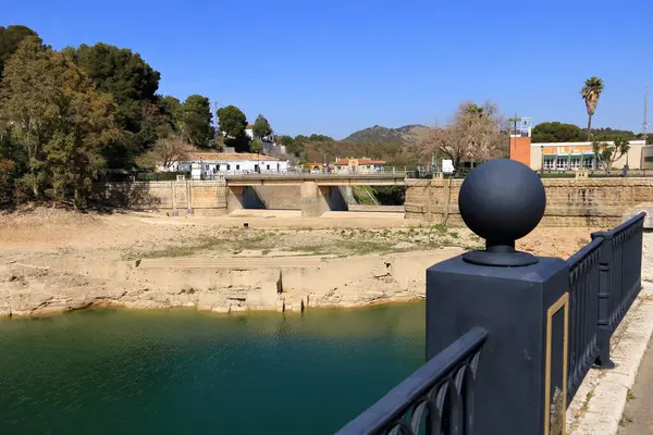 Guadalhorce rezervuarı etrafındaki manzara, Ardales, Endülüs, İspanya