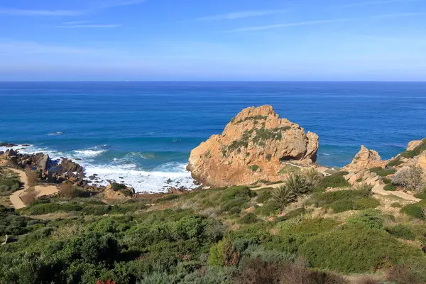 Tanca Cebelitarık Boğazı, Fas - 17 Şubat 2025: Akdeniz ile Atlantik Okyanusu arasındaki sınır