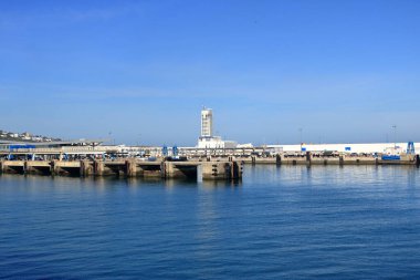 Tanca, Cebelitarık Boğazı, Fas - 17 Şubat 2025: Şehrin yolcu limanına varış