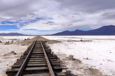 Bolivya 'daki Potosi Bölümü, Chiguana' daki tren rayları.