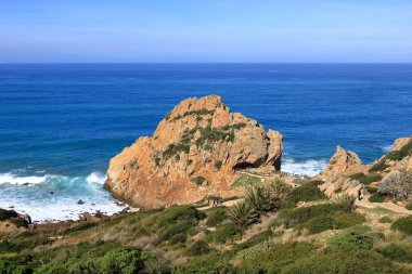 Tanca Cebelitarık Boğazı, Fas - 17 Şubat 2025: Akdeniz ile Atlantik Okyanusu arasındaki sınır