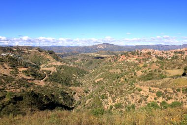 Şehrin kuzeyinden Sucre (Chuquisaca, Bolivya) manzarası