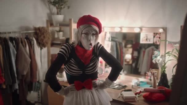 Female Mime Artist Wearing Stage Costume Makeup Showing Comedy Performance — Stock Video