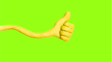 Krom anahtar yeşil ekran arka planında izole edilmiş hareket eden el hareketlerinin animasyonu. El hareketi dur hareketi animasyonu. Çizgi film animasyonu. Hareket grafikleri.