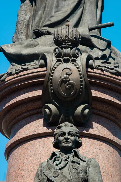 Памятник Основателям Одессы Герб Императрицы Екатерины — стоковое фото