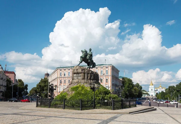 Monumento Hetman Bohdan Khmelnitsky Praça Sophia Kiev Ucrânia — Fotografia de Stock