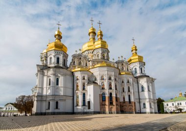 Kyiv-Pechersk Katedrali Lavra 2024
