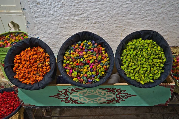 Algumas Flores Coloridas Cestas Tanger Que Estão Sendo Vendidas — Fotografia de Stock