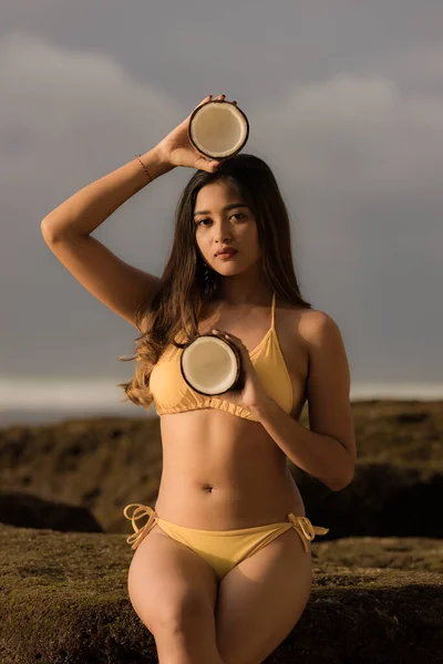 Attractive Asian Woman Holding Coconut Wearing Yellow Swimsuit Sexy Woman — Stock Photo, Image