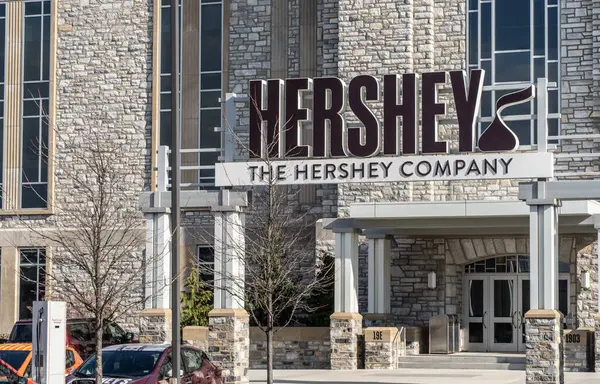 Hershey, PA, USA 17 Kasım 2022 Hershey 'deki Hershey Company Çikolata Fabrikasının Girişi