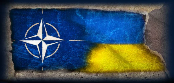 Флаг Организации Североатлантического Договора Нато Флаг Украины Абстрактном Фоне Рваной — стоковое фото
