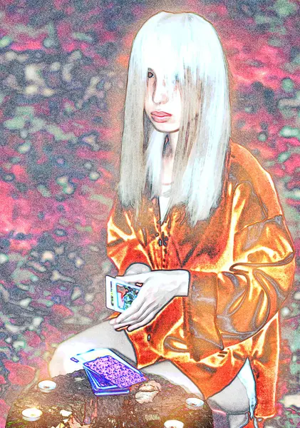 Женщина Длинными Волосами Раскладывает Карты Таро Предсказательница Леса Ведьма — стоковое фото