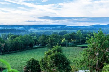 Güzel yaz manzarası Fransa Burgonya