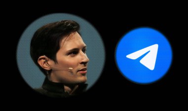 Ukrayna, 31 Ağustos 2024: Bu fotoğrafta Telegram uygulamalarının logosu ve Telegram kanalındaki sayfasında kurucusu Pavel Durov 'un fotoğrafı var..