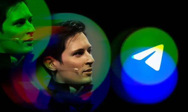 2024: Bu fotoğrafta Telegram uygulamalarının logosu ve Telegram kanalındaki sayfasında kurucusu Pavel Durov 'un fotoğrafı var. Arıza efekti.