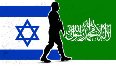 İsrail ve Hamas 'ın bayraklarının arkasında makineli tüfekli bir asker