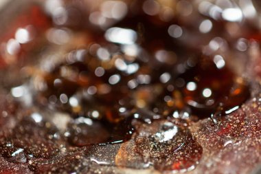 Ev lehimleme demiriyle eritilmiş mika..