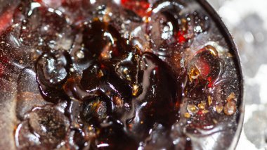 Ev lehimleme demiriyle eritilmiş mika..