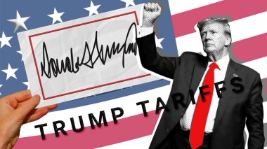 El, Trump imzalı bir tabela tutuyor. Trump 'ın imzası ve Amerikan bayrağının arka planında Trump Tarifeleri var..