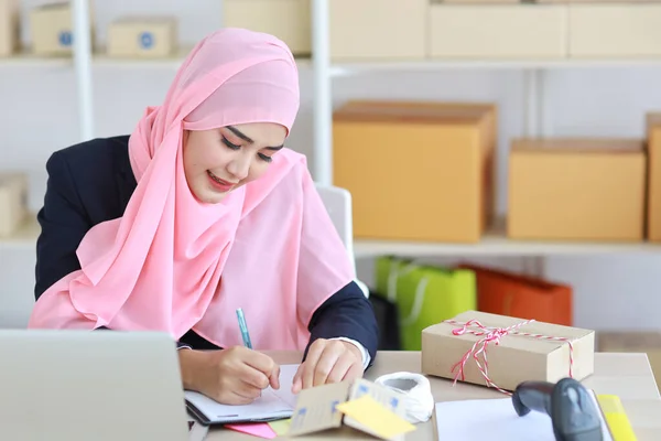 Active Asian Woman Muslim Suit Sitting Working Computer Mobile Smartphone — Stock Photo, Image