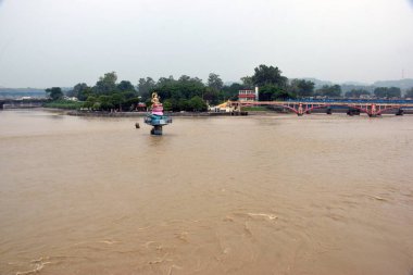 Haridwar, Uttarakhand, Hindistan, 12 Ağustos 2023, Haridwar, Ganj nehrinin kıyısında yer alan ünlü bir ghat.