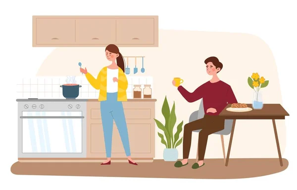 キャラクターでキッチンで料理 ストーブで立っている女性 スープの鍋の隣に 男はコーヒーや紅茶 クロワッサンでテーブルに座っている 家族のランチやディナー 漫画フラットベクターイラスト — ストックベクタ