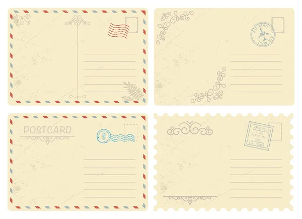 一套明信片 米色信封 贴有邮票 用来寄信 邮件和业务往来 老式邮票 明信片 在白色背景上孤立的卡通平面矢量插图 — 图库矢量图片