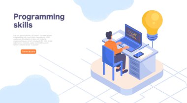 IT şirketi konsepti. Laptopta ampulün yanında oturan adam. Programların ve uygulamaların geliştirilmesi. Programcı ve serbest çalışan. Programlama becerisi olan bir rehber. Karikatür izometrik vektör çizimi