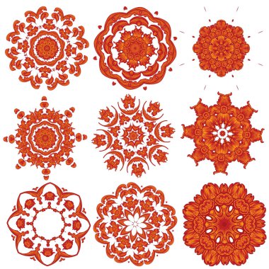 Çiçek işlemeli tasarım desenleri koleksiyonu